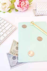 Photo "How to create your personalized financial plan and follow your long-term goals"