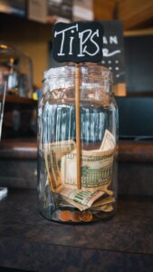 Photo "How to save for an emergency fund in just a few years"
