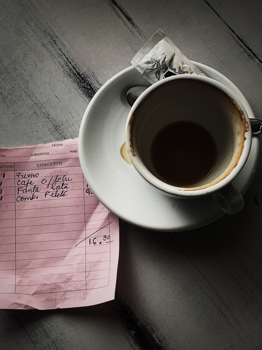 Photo "How to save for a big goal without giving up daily pleasures"