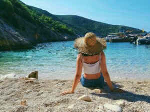 Photo "How to save for vacations without feeling guilty"