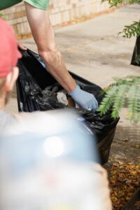 Photo "How to participate in environmental cleanup projects in your community"