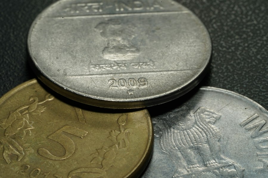 Photo difference between monetary policy and fiscal policy